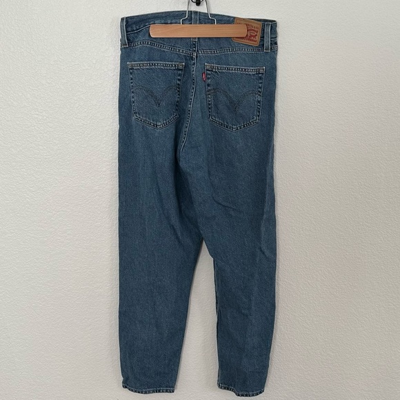 Levi’s High-Waisted Mom Jeans size 30 - Picture 3 of 7